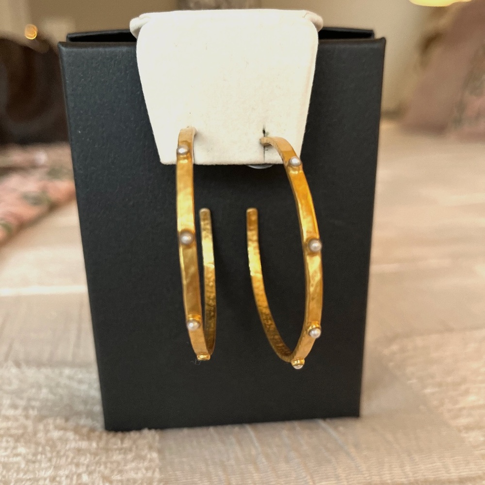 Julie Vos large Crescent Stone Hoop